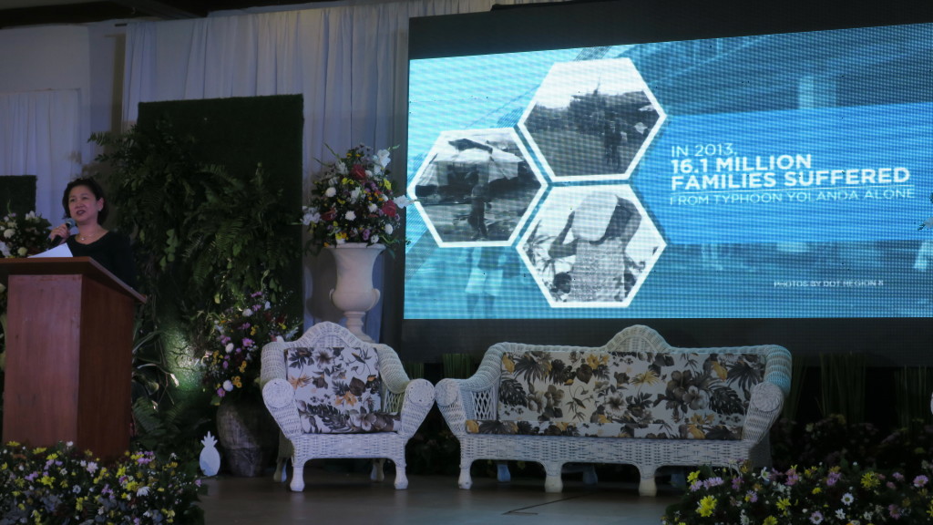 FACING THE NEW NORMAL. Pilmico FVP and CRO Maribeth Marasigan presents a sample scenario of how nutrition often gets neglected in disaster relief operations.