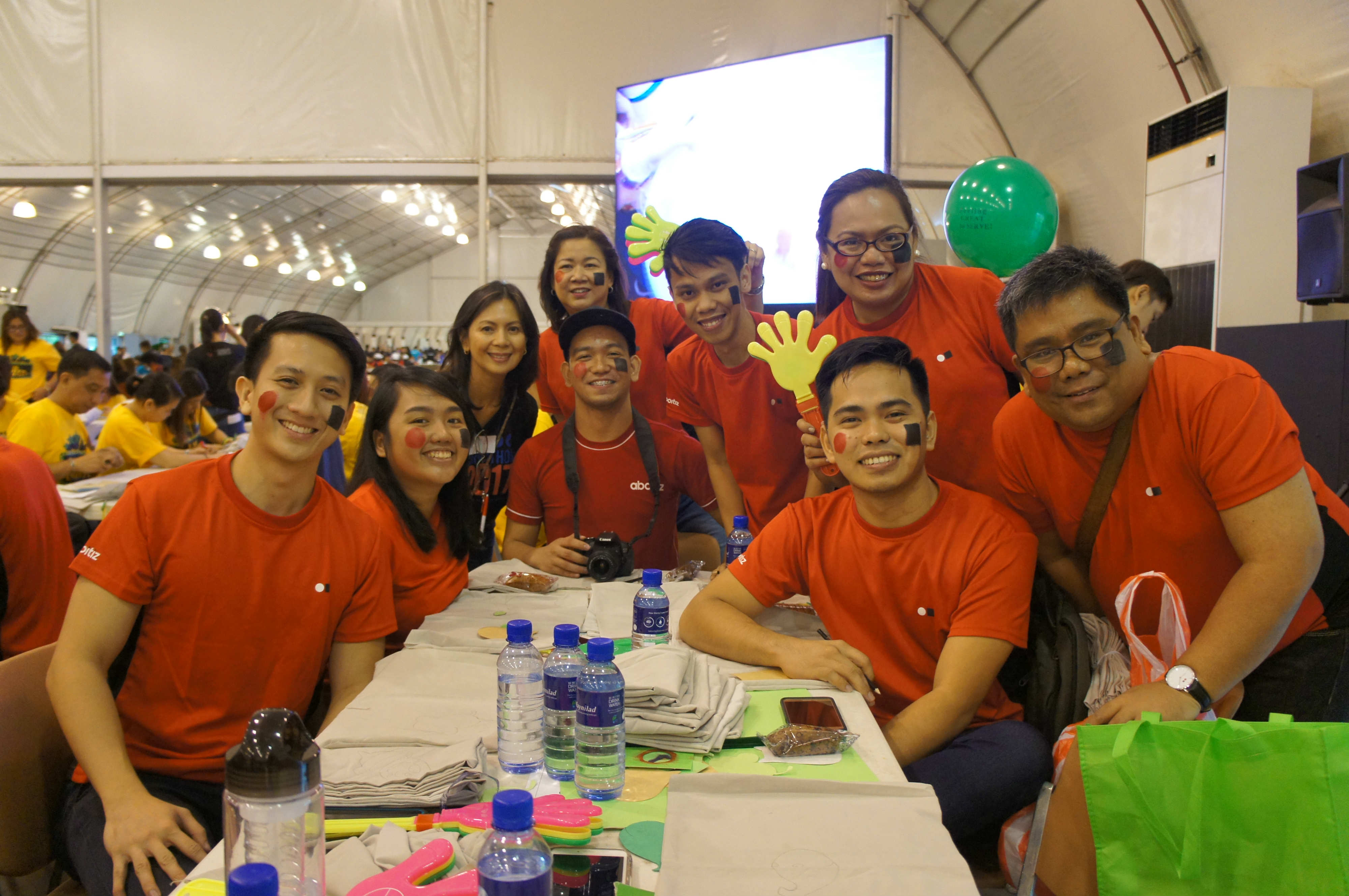 Aboitiz Group Volunteers At Servathon 2017