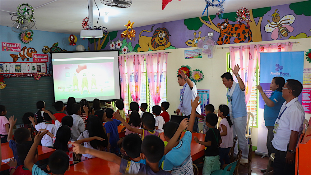 MODERNIZING SCHOOLS
