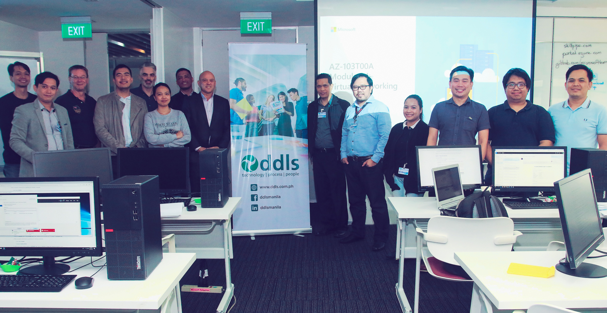 First batch of DDLS Philippines' Microsoft Azure students with the DDLS team at the Microsoft office.